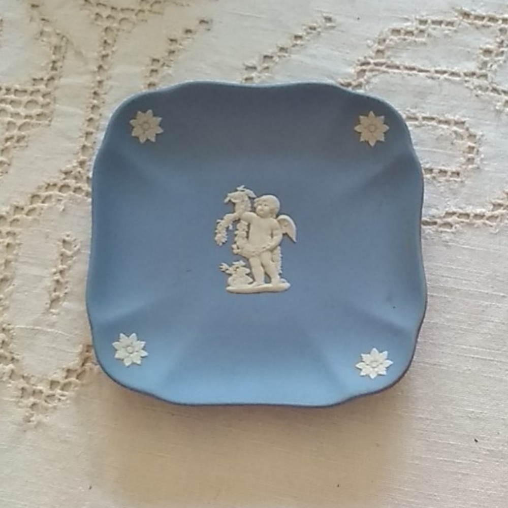 Vintage Wedgewood Jasper Ware Trinket